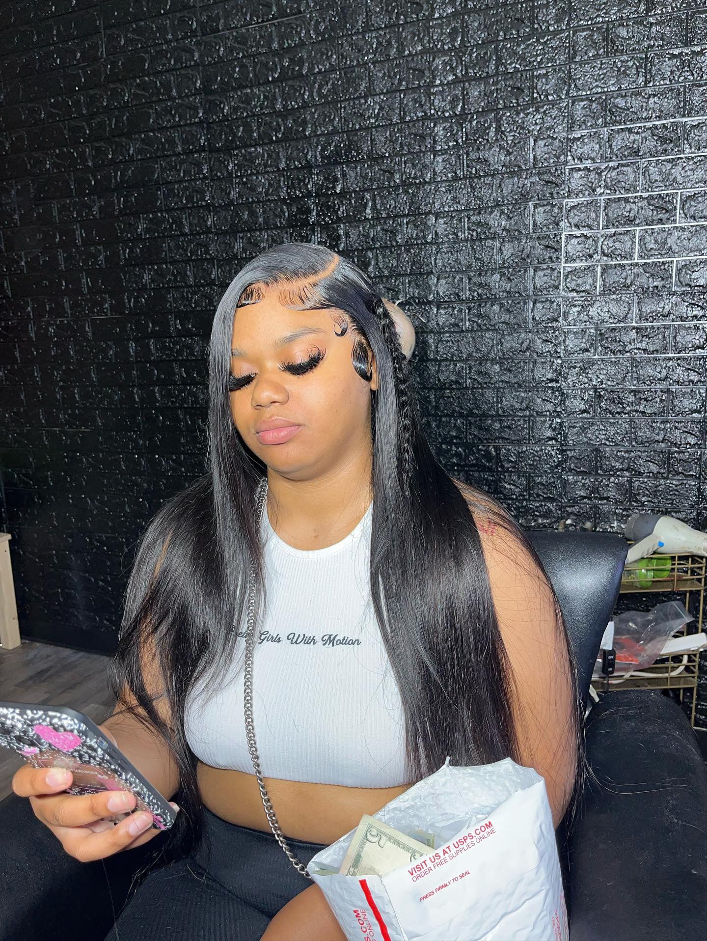 Transparent Straight Frontal Wig (13x4)